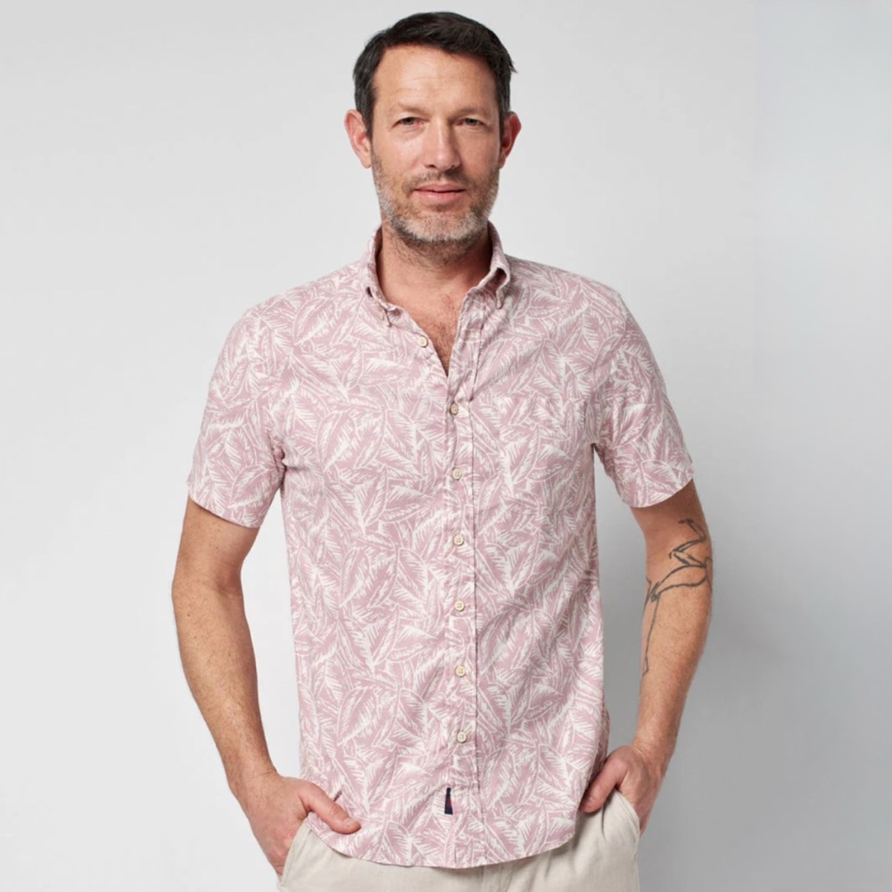 Faherty Short Sleeve Breeze Shirt in Quartz Leaf Print Hemp Blend Size Small